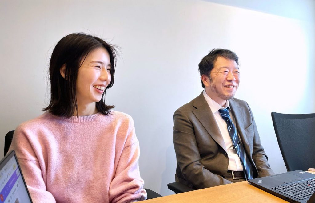 代表取締役社長 林 英史 / 取締役 加藤 ゆかり